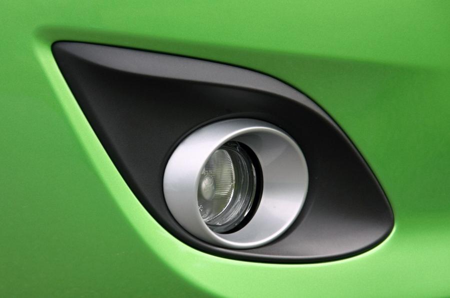  Mazda2 2010 года  (фото 165 из 183)